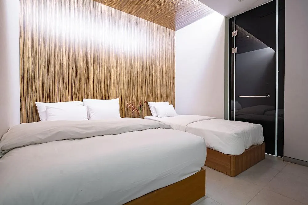 Hotel The Designers Hongdae Seoul