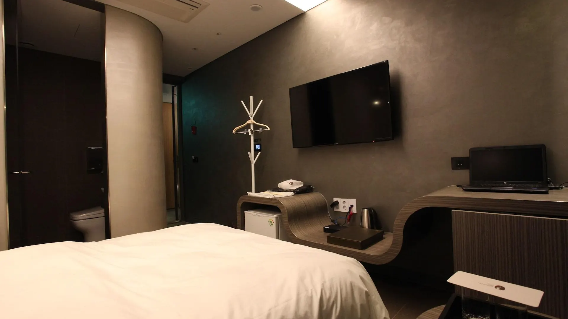 Hotel The Designers Hongdae Seoul South Korea