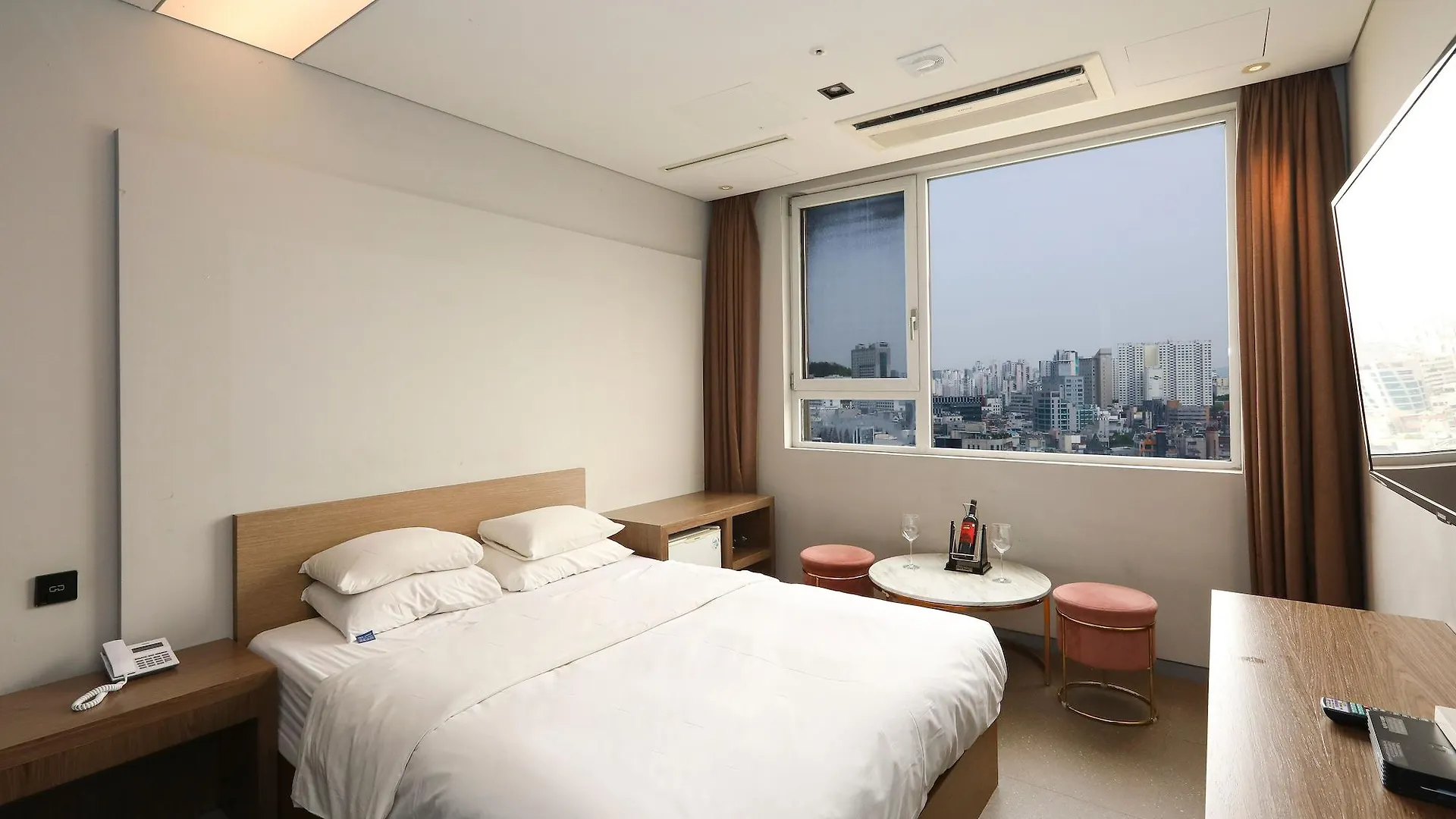 Hotel The Designers Hongdae Seoul